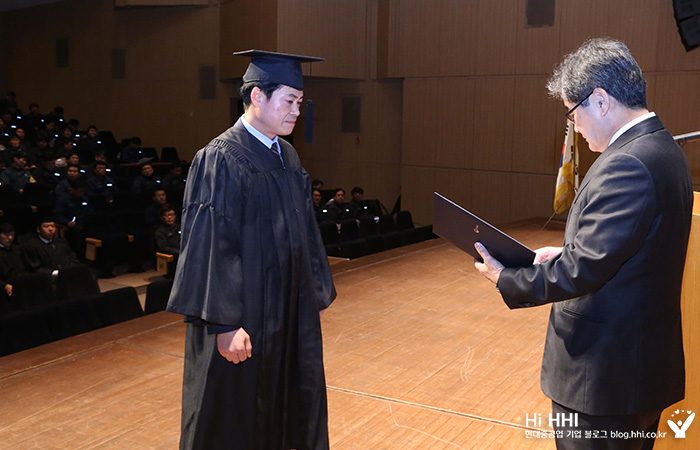 공과대 만점 졸업생 이성구 사원