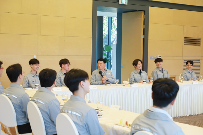 형님 같은 CEO, 회사 다닐 맛 나네요!